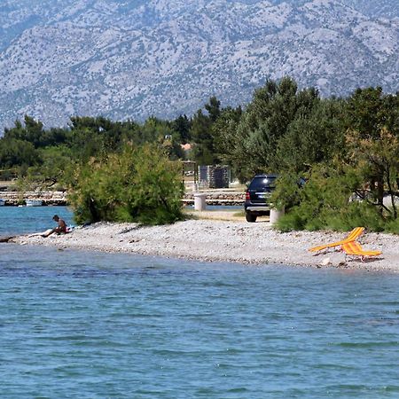 Apartments By The Sea Starigrad, Paklenica - 16421 Exteriör bild