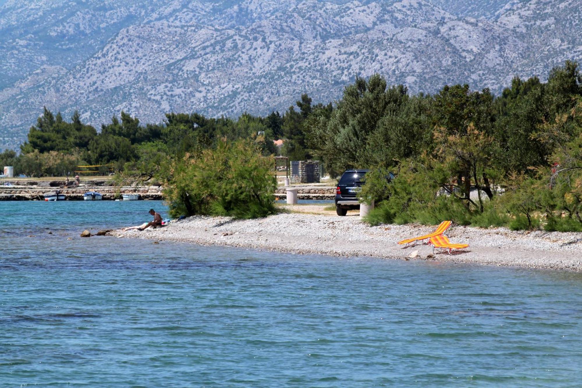 Apartments By The Sea Starigrad, Paklenica - 16421 Exteriör bild