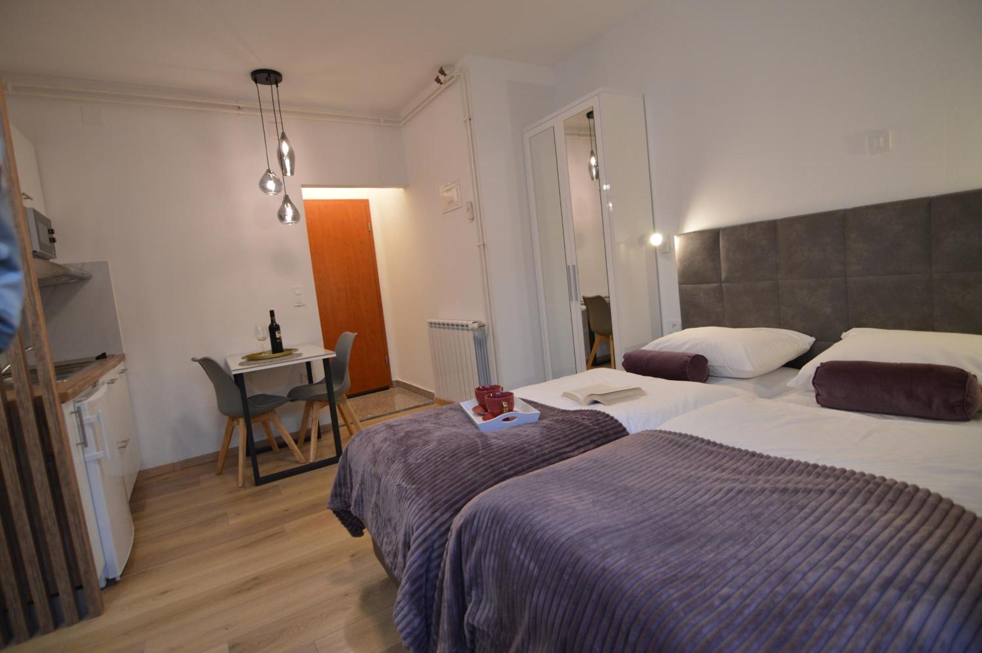 Apartments By The Sea Starigrad, Paklenica - 16421 Rum bild